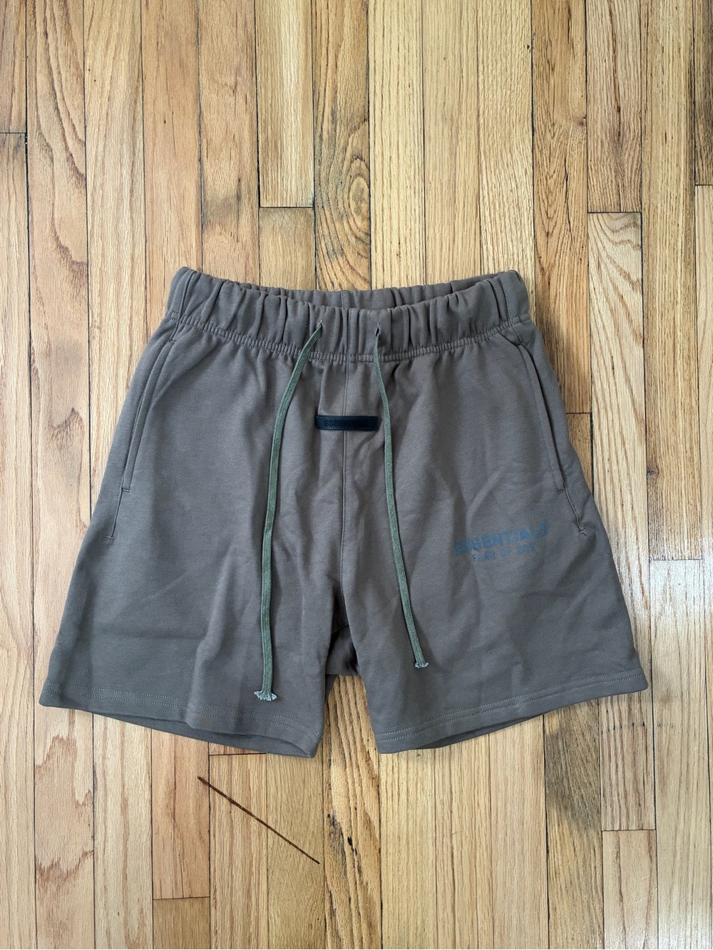 Essentials x fear of god brown/grey shorts